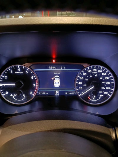 2023 Nissan SENTRA 4 PTS SR PLATINUM CVT AAC AUT ASTOS DEPORTIVOS BOSE PIEL NEGRA QC F LED RA-18