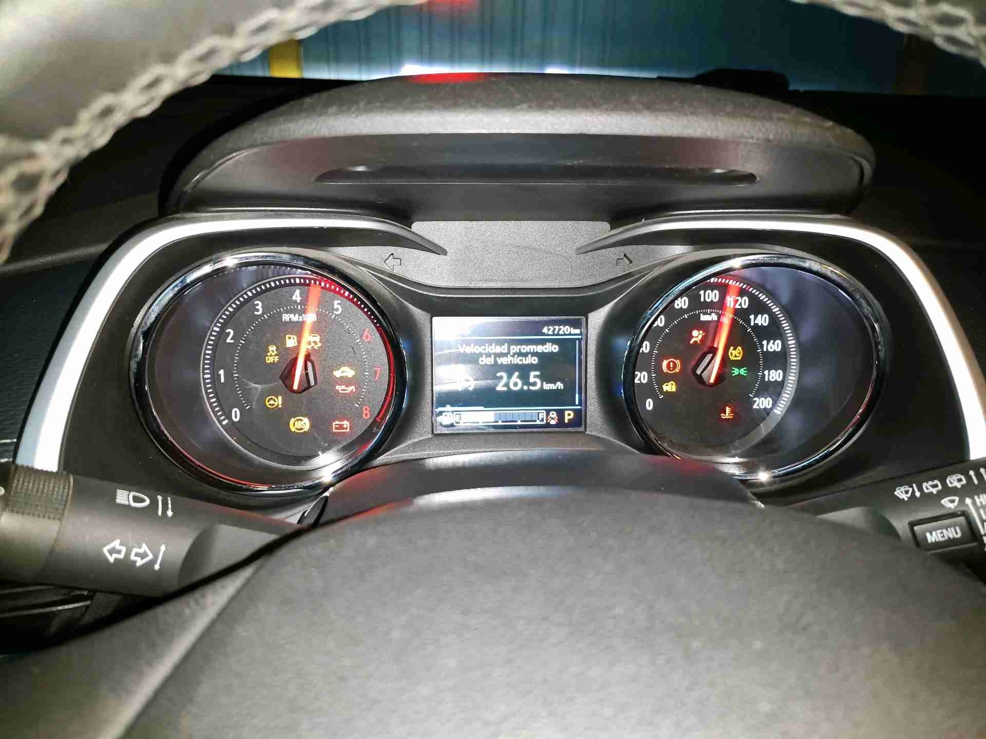 2023 Chevrolet TRACKER D 5 PTS PREMIER 12T TA F LED PIEL TP RA-17 BITONO