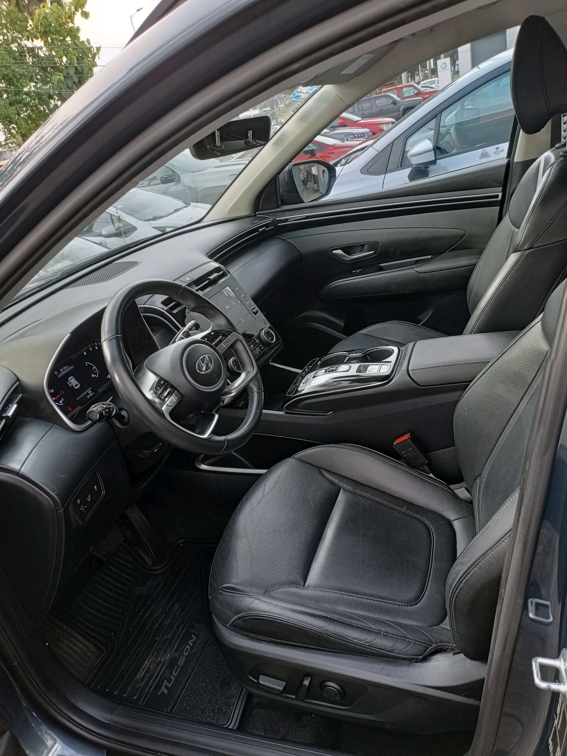 2023 Hyundai TUCSON 5 PTS GLS PREMIUM 25L TA AAC AUT PIEL F LED RA-18