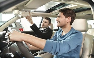 Schedule a test drive at Nissan Poza Rica in Poza Rica, Veracruz de Ignacio de la Llave, México.